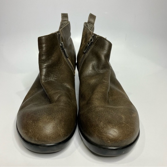 Amazon.com | Alegria Women Alegria Ever Stonewall pebbled leather ankle boots taupe women’s‎ size 42